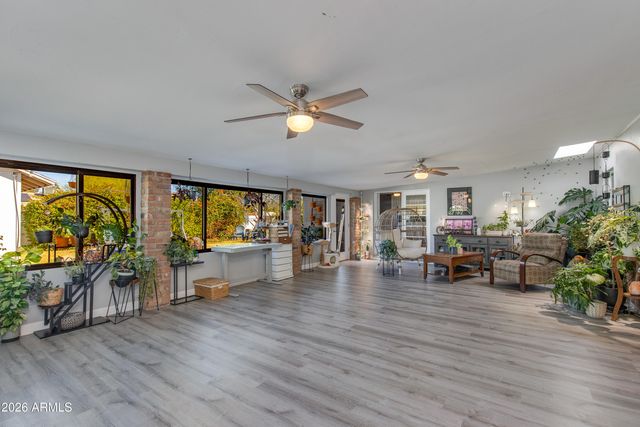 4214 E PALM Lane, Phoenix, AZ 85008