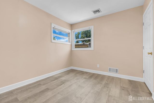 20 Mercury Road, Edison, NJ 08817