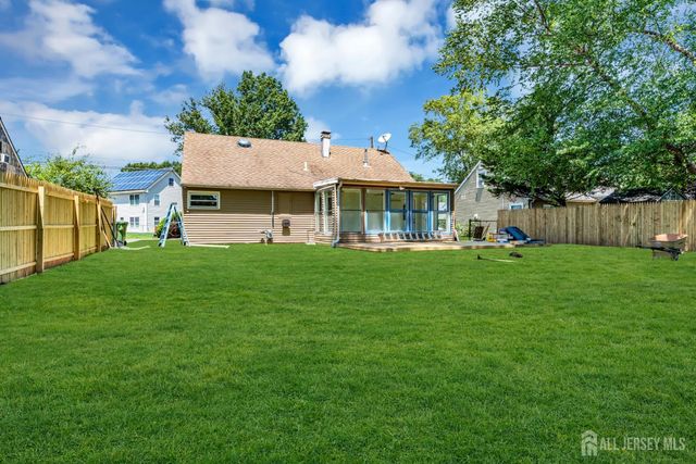 20 Mercury Road, Edison, NJ 08817
