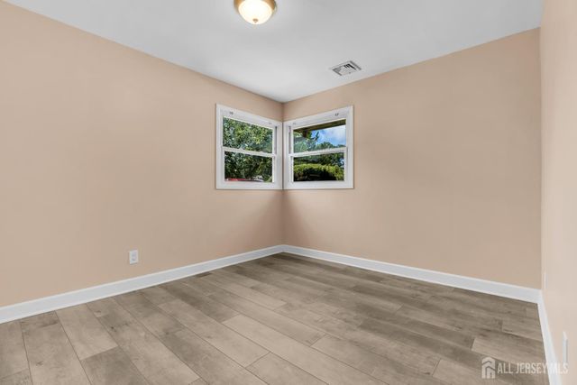 20 Mercury Road, Edison, NJ 08817