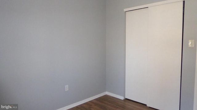 4 HAMILTON CT, Berlin, NJ 08009