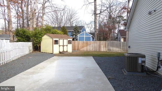 4 HAMILTON CT, Berlin, NJ 08009