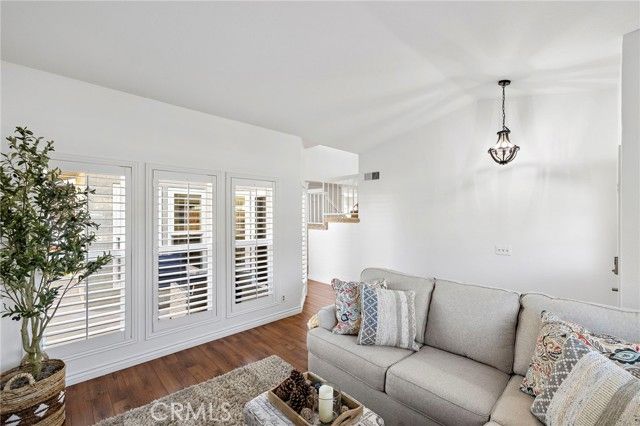 14 Calle Alimar, Rancho Santa Margarita, CA 92688