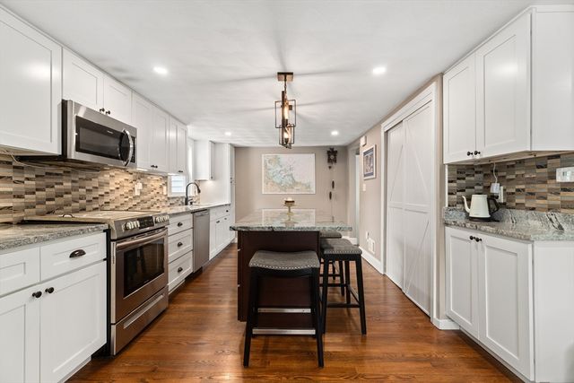 615 Neponset St, Norwood, MA 02062