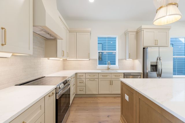 644A W Green Ln A, Nashville, TN 37207