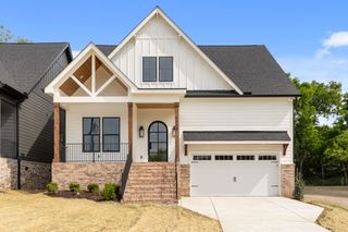 644A W Green Ln A, Nashville, TN 37207