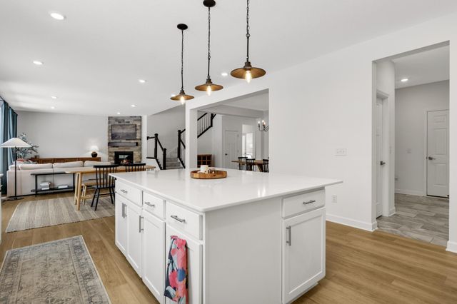 1149 74th Court W, Inver Grove Heights, MN 55077