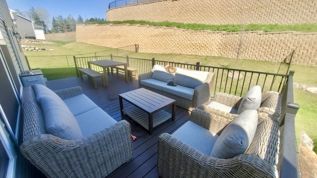 1149 74th Court W, Inver Grove Heights, MN 55077