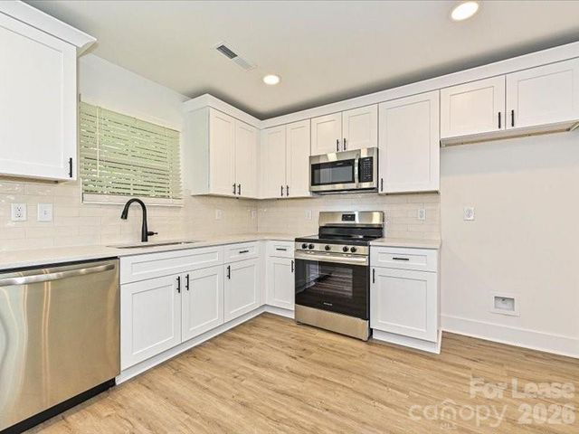 584 Pleasant Avenue, Kannapolis, NC 28081