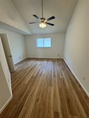 2119 Stone Moss Lane, Grapevine, TX 76051