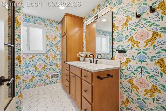 52448 Belle Arbor, Shelby Charter Township, MI 48316