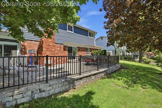 52448 Belle Arbor, Shelby Charter Township, MI 48316