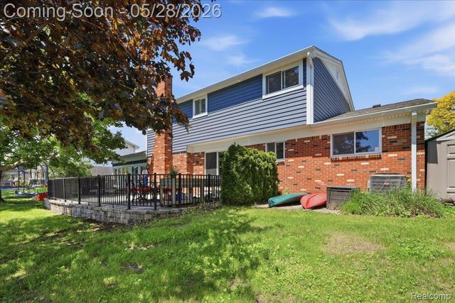 52448 Belle Arbor, Shelby Charter Township, MI 48316