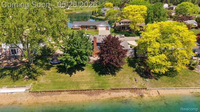 52448 Belle Arbor, Shelby Charter Township, MI 48316