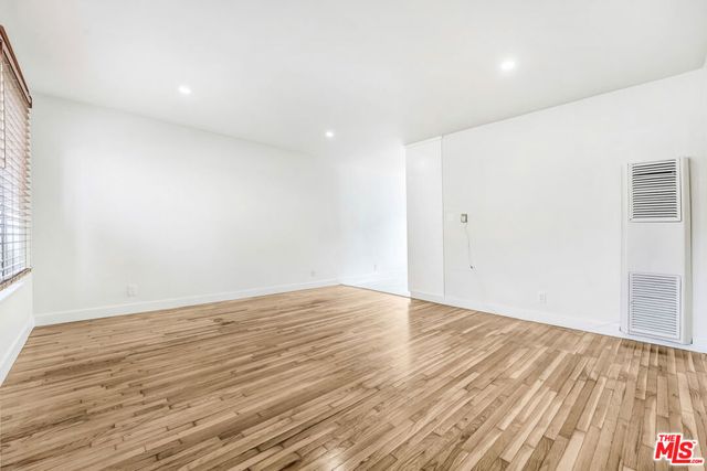 1908 12th Street 1, Santa Monica, CA 90404