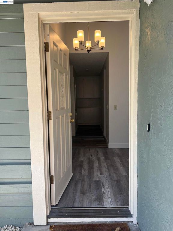 Image 2 of property listing at 4266 Warbler Loop, Fremont, CA 94555
