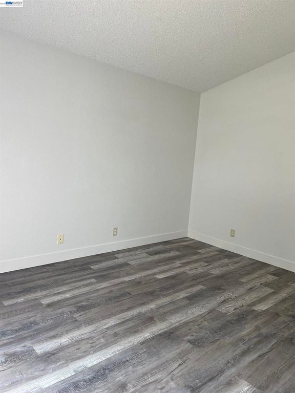 Image 23 of property listing at 4266 Warbler Loop, Fremont, CA 94555