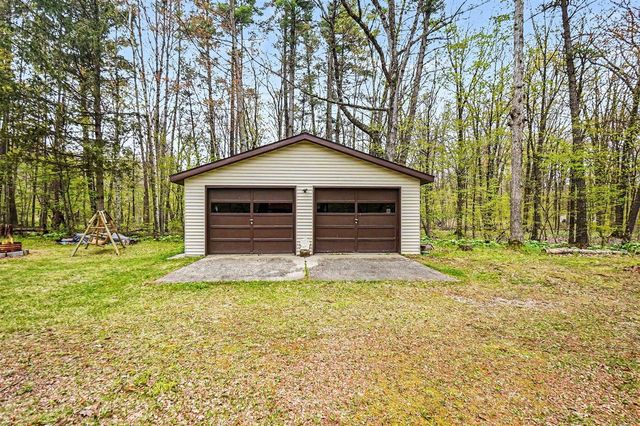 23849 Atikwa Trail, Howard City, MI 49329