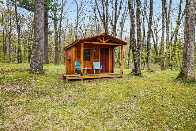 23849 Atikwa Trail, Howard City, MI 49329