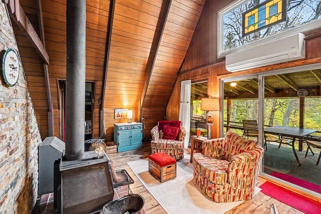 23849 Atikwa Trail, Howard City, MI 49329