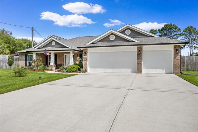 8262 Verano Street, Navarre, FL 32566