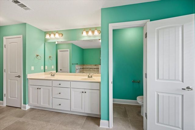 8262 Verano Street, Navarre, FL 32566