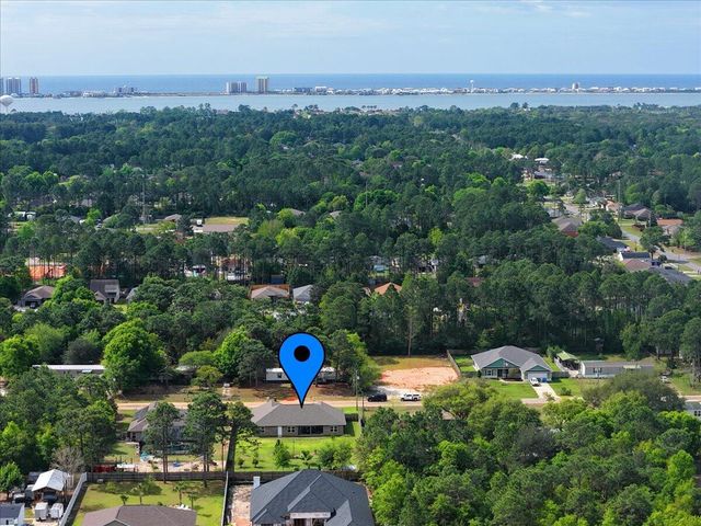 8262 Verano Street, Navarre, FL 32566