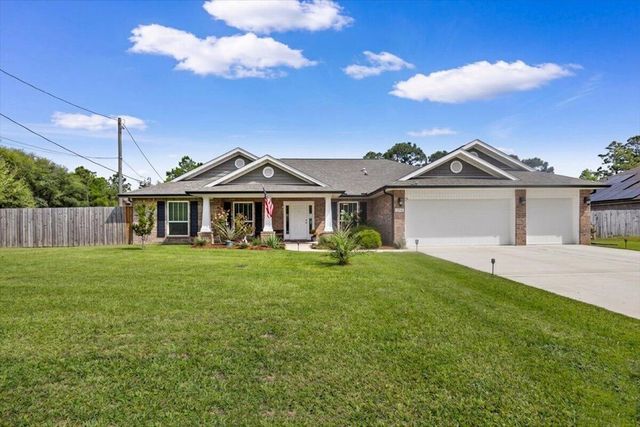 8262 Verano Street, Navarre, FL 32566
