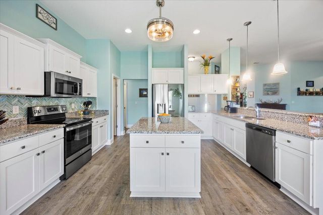 8262 Verano Street, Navarre, FL 32566