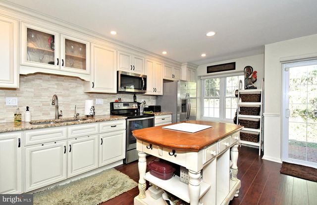 1903 RED MAPLE GRV, Ambler, PA 19002