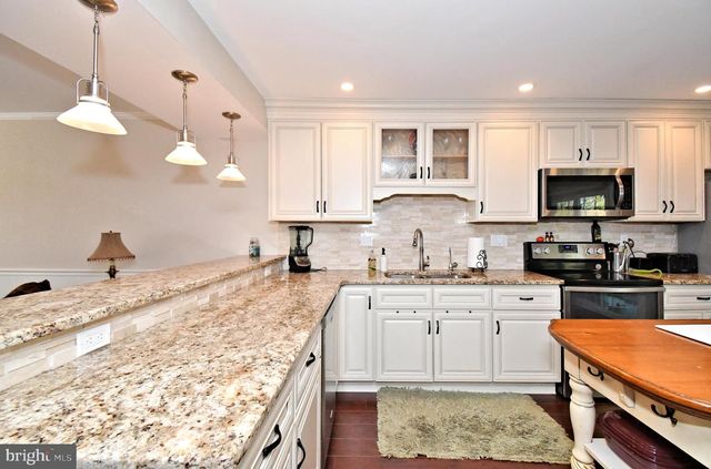 1903 RED MAPLE GRV, Ambler, PA 19002