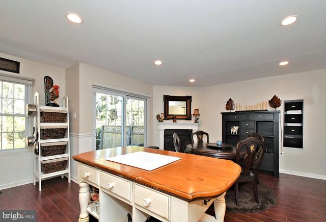 1903 RED MAPLE GRV, Ambler, PA 19002