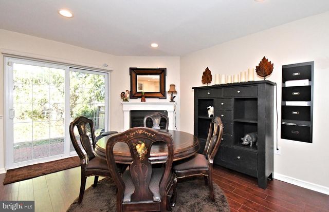 1903 RED MAPLE GRV, Ambler, PA 19002