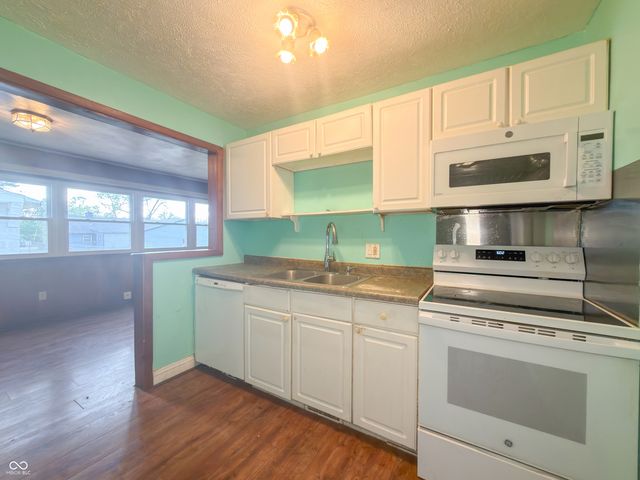 3722 Wallace Avenue, Indianapolis, IN 46218