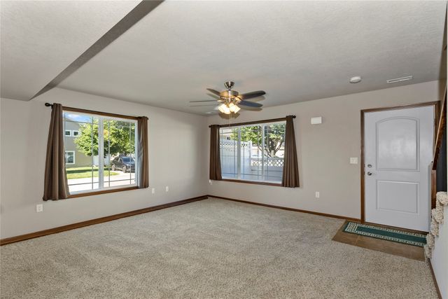 1268 NE 8th Lane, Ankeny, IA 50021