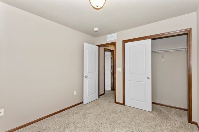 1268 NE 8th Lane, Ankeny, IA 50021