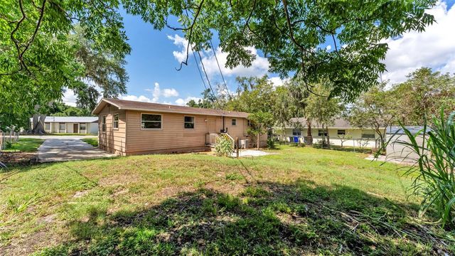 703 W ALAMO DRIVE, Lakeland, FL 33813