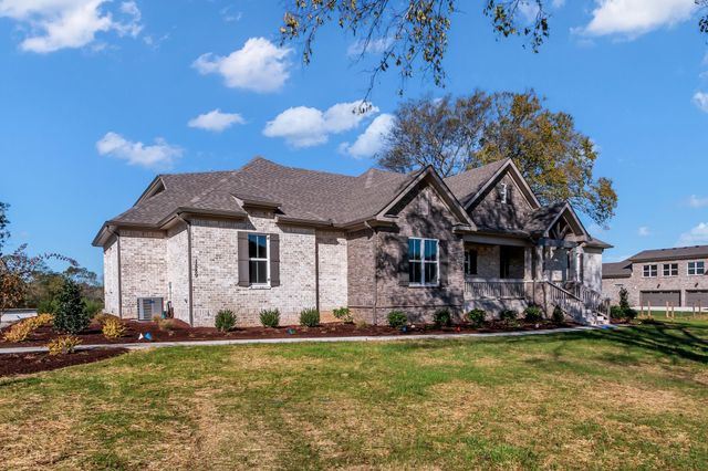 1589 John Sharp Rd, Spring Hill, TN 37174