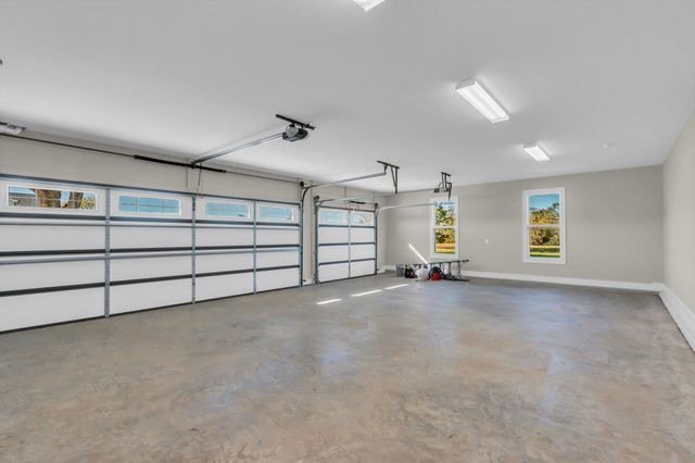 1589 John Sharp Rd, Spring Hill, TN 37174