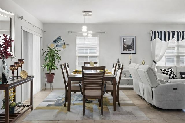 1972 APPALACHEE CIRCLE, Tavares, FL 32778