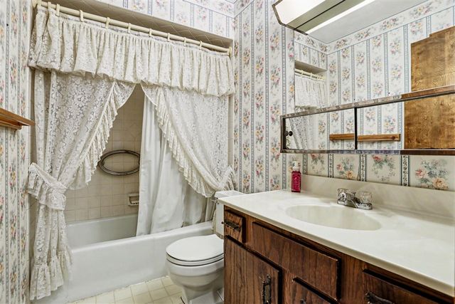 11621 M-216, Marcellus, MI 49067