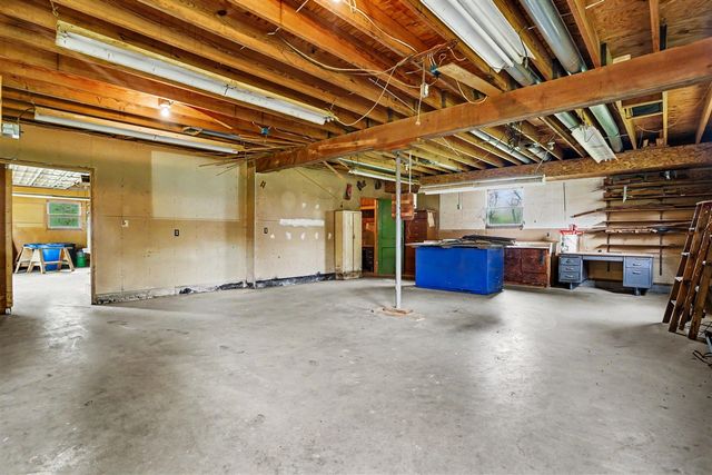 11621 M-216, Marcellus, MI 49067