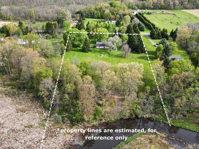 11621 M-216, Marcellus, MI 49067