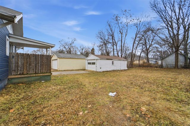 2638 E Grand Avenue, Des Moines, IA 50317