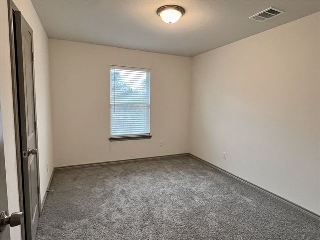 1438 E Waco Avenue, Dallas, TX 75216