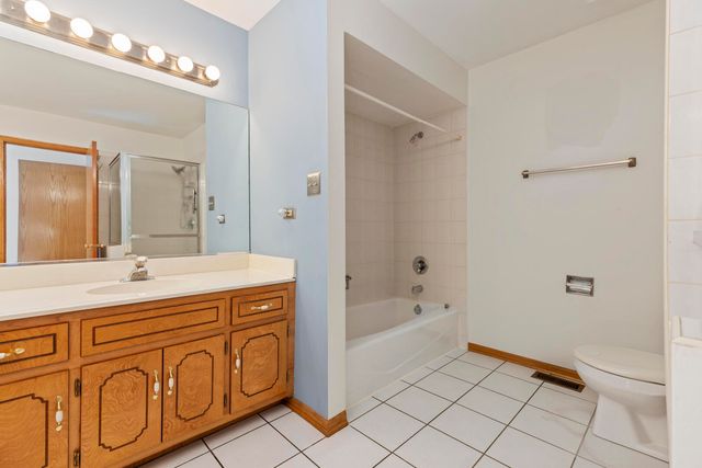 9981 Constitution Drive, Orland Park, IL 60462