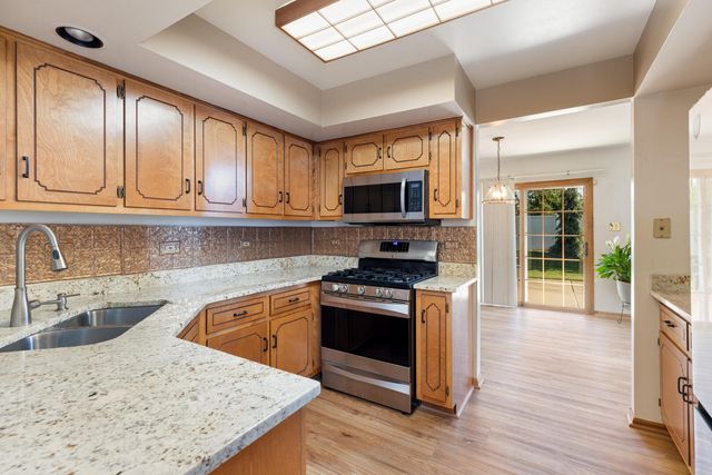 9981 Constitution Drive, Orland Park, IL 60462