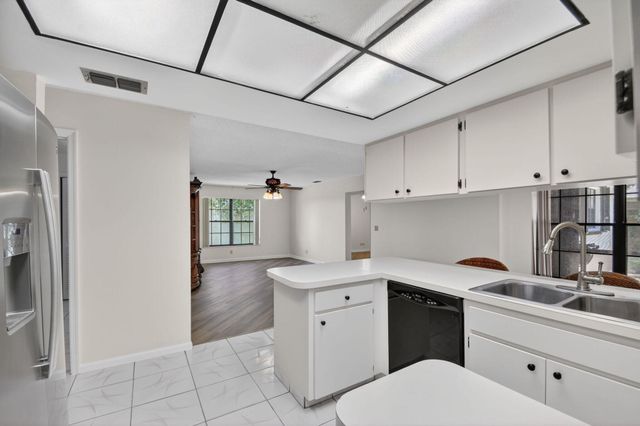 980 Ryanwood Drive, West Palm Beach, FL 33413