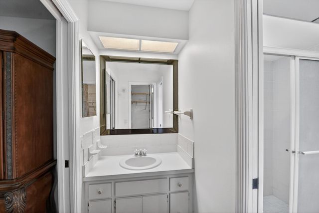 980 Ryanwood Drive, West Palm Beach, FL 33413