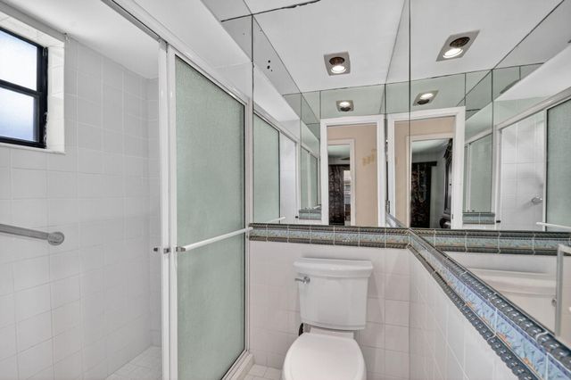 980 Ryanwood Drive, West Palm Beach, FL 33413